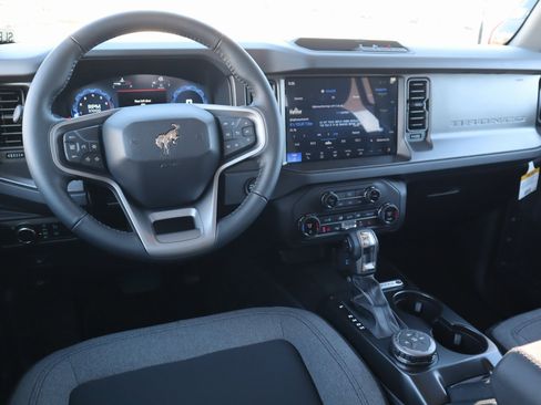 New 2025 Ford Bronco Big Bend image 2