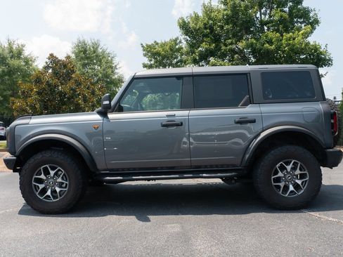 Used 2023 Ford Bronco Badlands AWD/4WD image 7
