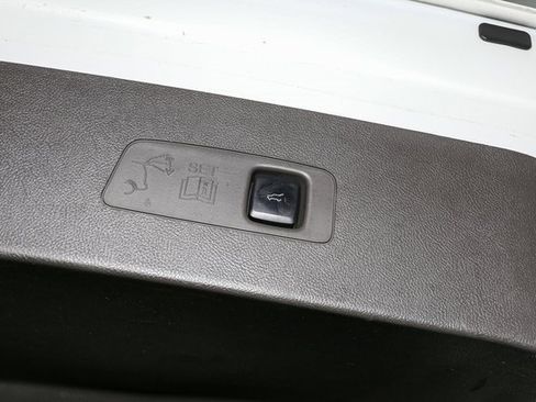 Used 2022 Lincoln Corsair Reserve w/ Elements Package image 11