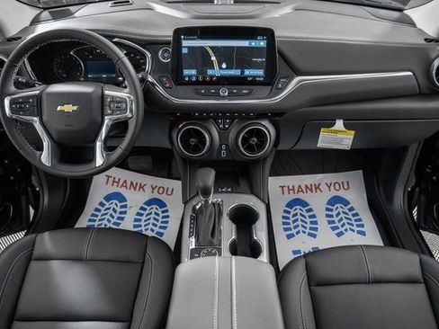 New 2026 Chevrolet Blazer LT w/ LPO, Black Sport Package image 20