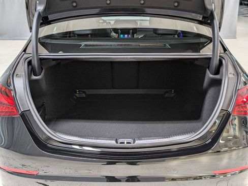 New 2025 Mercedes-Benz C 300 4MATIC Sedan image 18