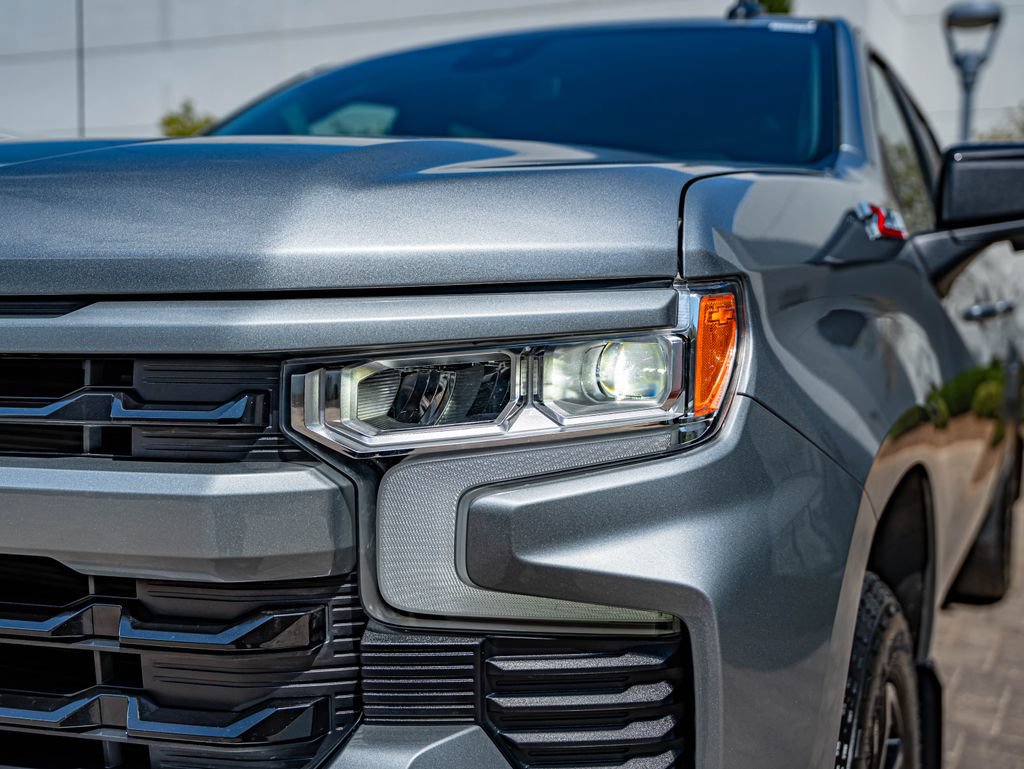 Used 2024 Chevrolet Silverado 1500 RST w/ Convenience Package II AWD/4WD image 14