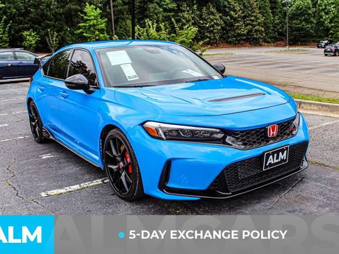 Used 2023 Honda Civic Type R image 3
