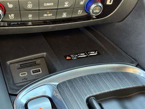 New 2024 Buick Enclave Avenir w/ Avenir Technology Package image 18