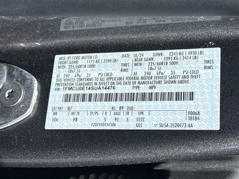 Used 2025 Ford Escape SE FWD image 25
