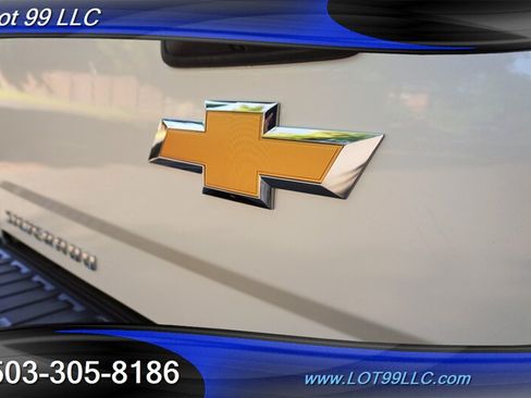 Used 2017 Chevrolet Silverado 1500 LT w/ All Star Edition AWD/4WD image 31