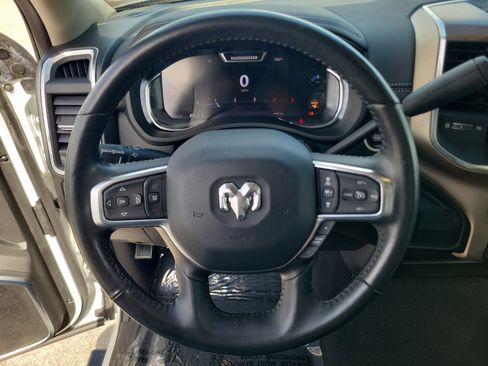 Used 2024 RAM 2500 Laramie w/ Safety Group AWD/4WD image 20