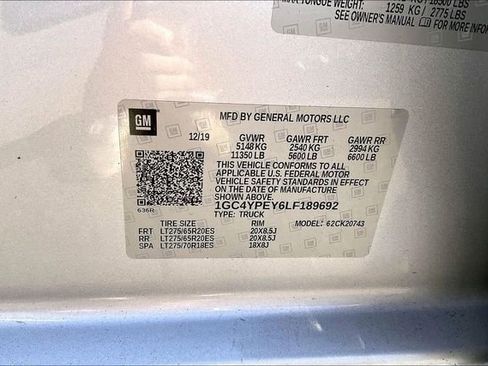 Used 2020 Chevrolet Silverado 2500 LTZ w/ LTZ Premium Package image 14