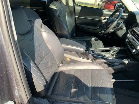 Used 2020 Kia Telluride SX w/ SX Prestige Package AWD/4WD image 10