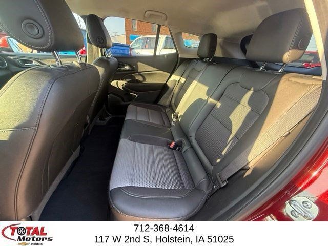 Used 2024 Chevrolet Trax LT FWD image 10