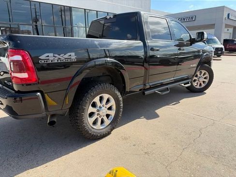 Used 2022 RAM 2500 Laramie AWD/4WD image 10