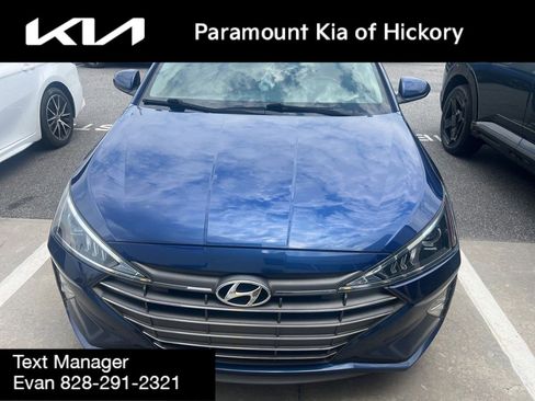 Used 2019 Hyundai Elantra SEL FWD image 2