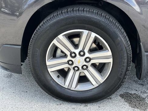 Used 2015 Chevrolet Traverse LT FWD image 9