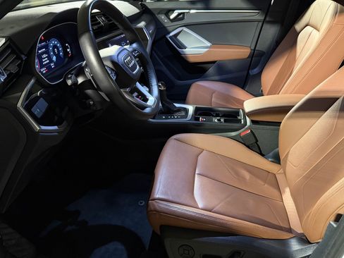 Used 2022 Audi Q3 2.0T Premium w/ Convenience Package image 5