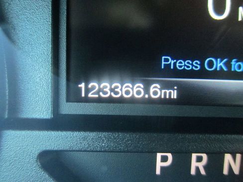 Used 2020 Ford F150 XLT w/ Equipment Group 302A Luxury AWD/4WD image 32