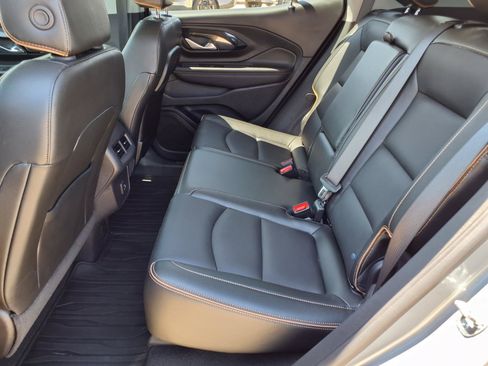 Used 2024 GMC Terrain AT4 w/ Infotainment Package II AWD/4WD image 10