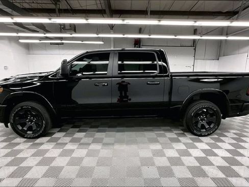 Used 2025 RAM 1500 Big Horn AWD/4WD image 14