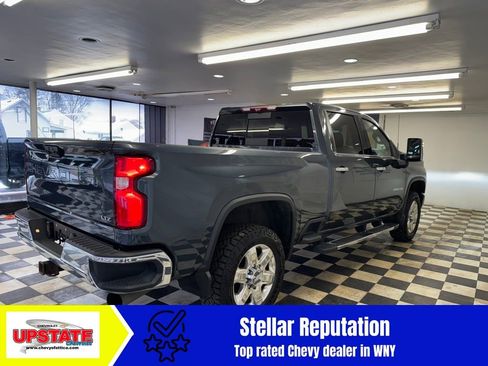 Used 2020 Chevrolet Silverado 2500 LTZ w/ LTZ Premium Package image 6
