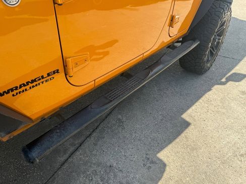 Used 2012 Jeep Wrangler Unlimited Sport image 11