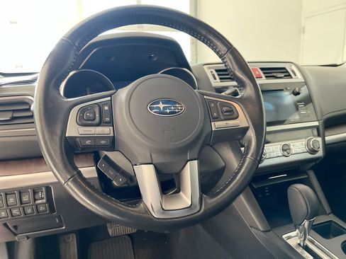Used 2015 Subaru Outback 3.6R Limited AWD/4WD image 14