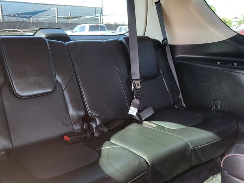Used 2022 Nissan Armada Platinum w/ Captain's Chairs Package RWD image 24