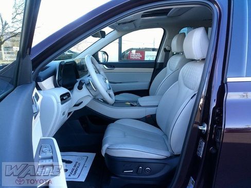 Used 2024 Hyundai Palisade Limited image 19