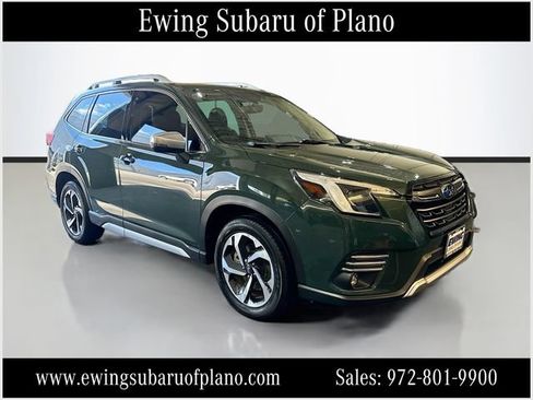 Used 2023 Subaru Forester Touring AWD/4WD image 1