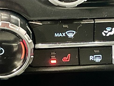 Used 2024 Ford F150 XLT w/ Equipment Group 302A MID image 20