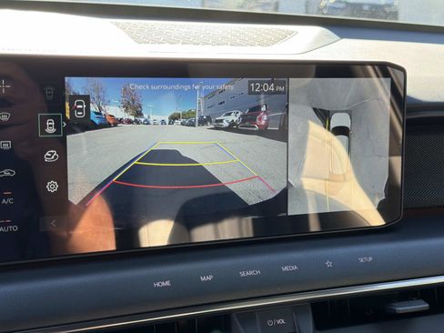 Used 2026 Kia EV9 GT-Line image 31