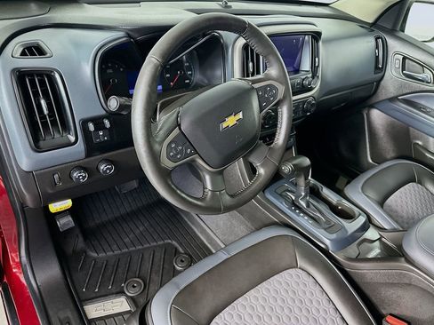 Used 2019 Chevrolet Colorado Z71 AWD/4WD image 27