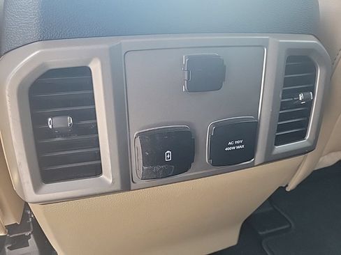 Used 2021 Ford F350 Lariat w/ Lariat Ultimate Package AWD/4WD image 51