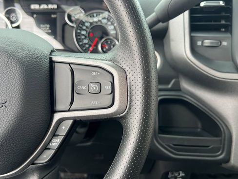 New 2024 RAM 5500 Tradesman image 31