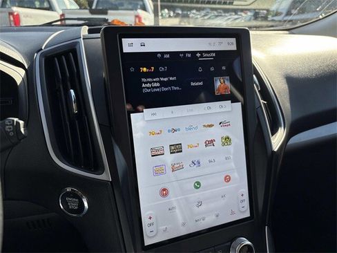 Certified 2024 Ford Edge SEL image 31