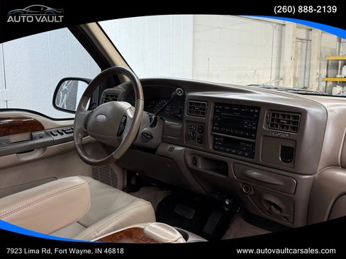 Used 2002 Ford Excursion Limited image 12