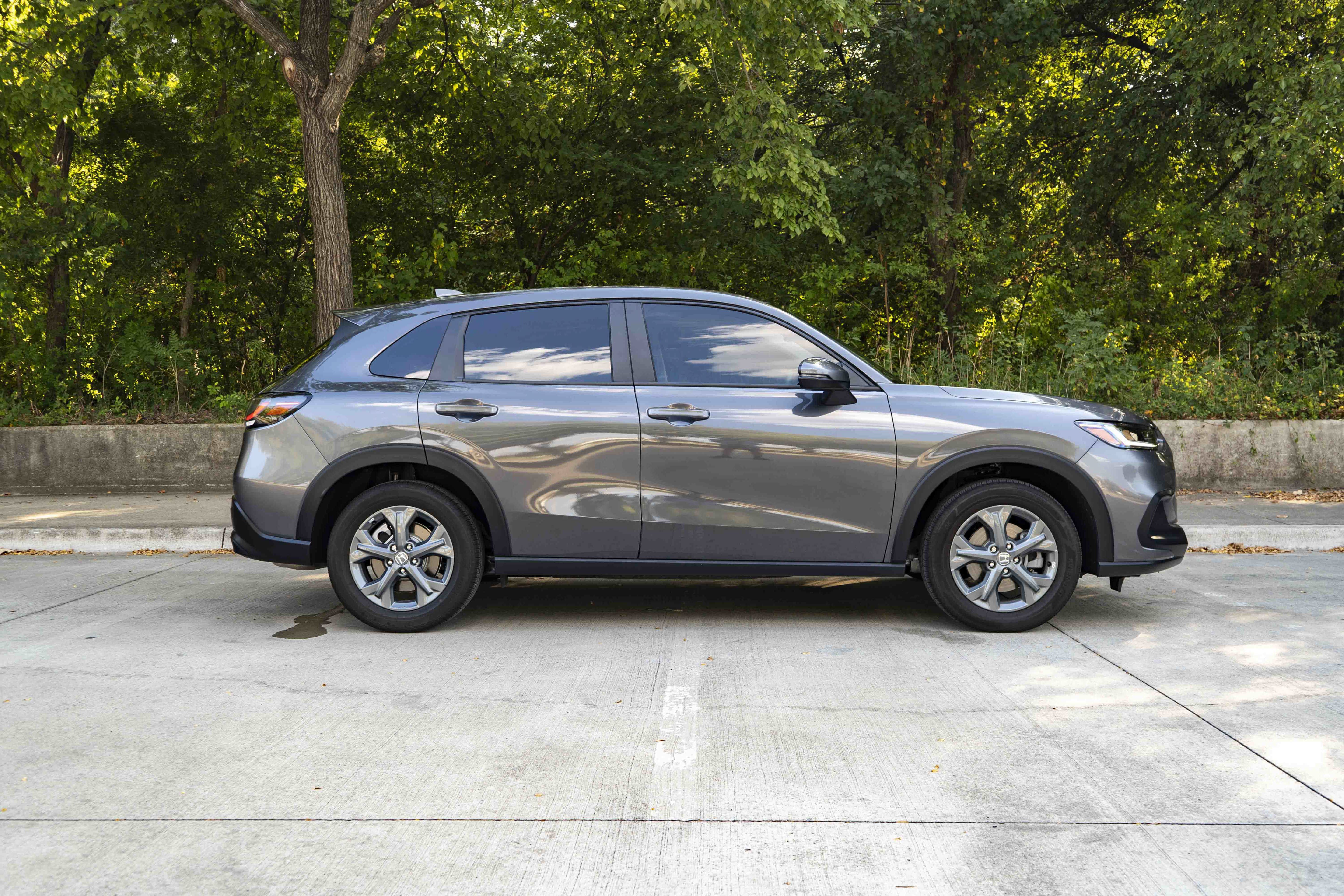Used 2027 Honda HR-V LX image 10