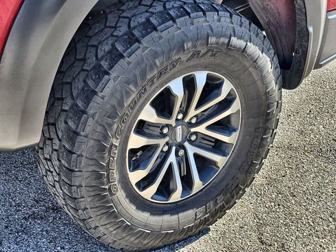 Certified 2020 Ford F150 Raptor w/ Equipment Group 802A Luxury image 10