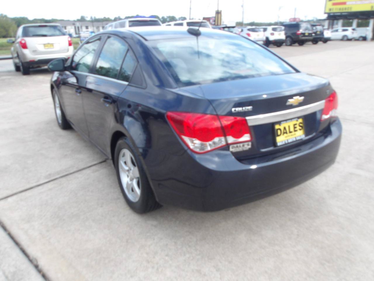 Used 2015 Chevrolet Cruze LT FWD image 13
