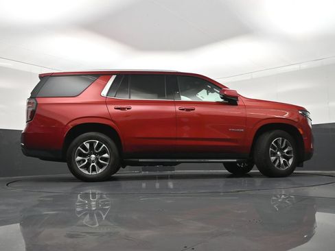 Used 2022 Chevrolet Tahoe LT w/ LT Signature Package RWD image 29
