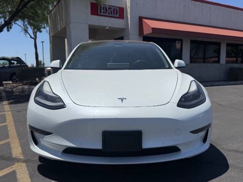 Used 2022 Tesla Model 3 Standard Range RWD image 8