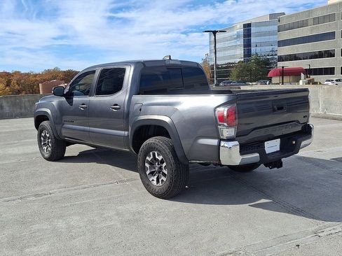 Used 2023 Toyota Tacoma TRD Off-Road image 10