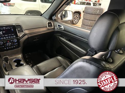 Certified 2022 Jeep Grand Cherokee Limited AWD/4WD image 13