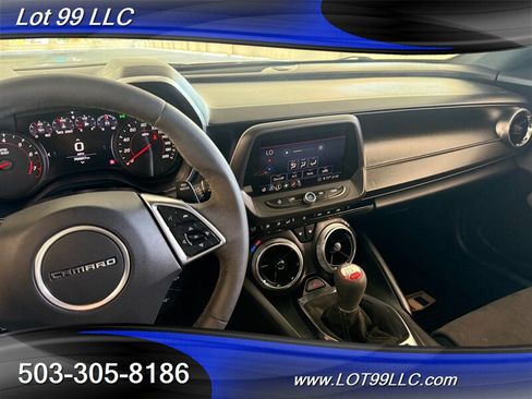 Used 2020 Chevrolet Camaro SS RWD image 37