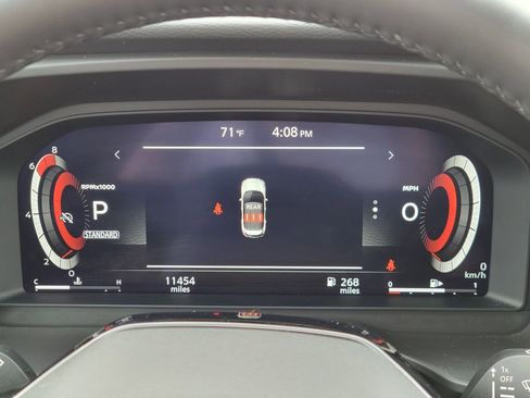 Used 2025 Nissan Rogue Platinum image 35