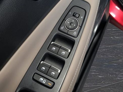 Used 2023 Hyundai Santa Fe SEL Premium image 32