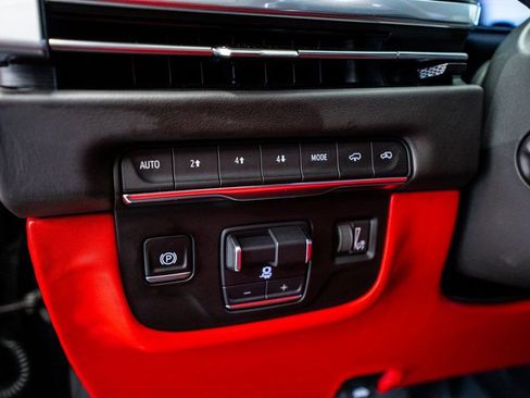 Used 2025 Cadillac Escalade Sport Platinum w/ LPO, Floor Liner Package image 39