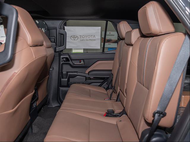 New 2026 Toyota 4Runner Limited w/ Tow Technology Package AWD/4WD image 20