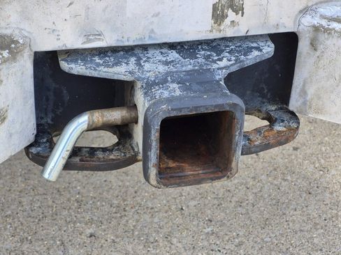 Used 2022 Chevrolet Silverado 3500 LT w/ Convenience Package image 8