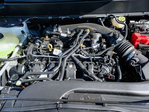 New 2024 Ford Maverick Lariat w/ FX4 Off-Road Package image 24