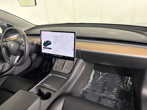 Used 2022 Tesla Model 3 Long Range AWD/4WD image 35