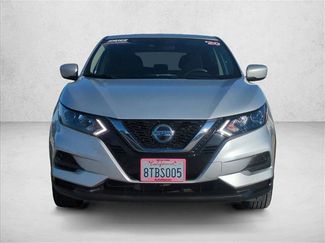 Used 2020 Nissan Rogue Sport S video 2